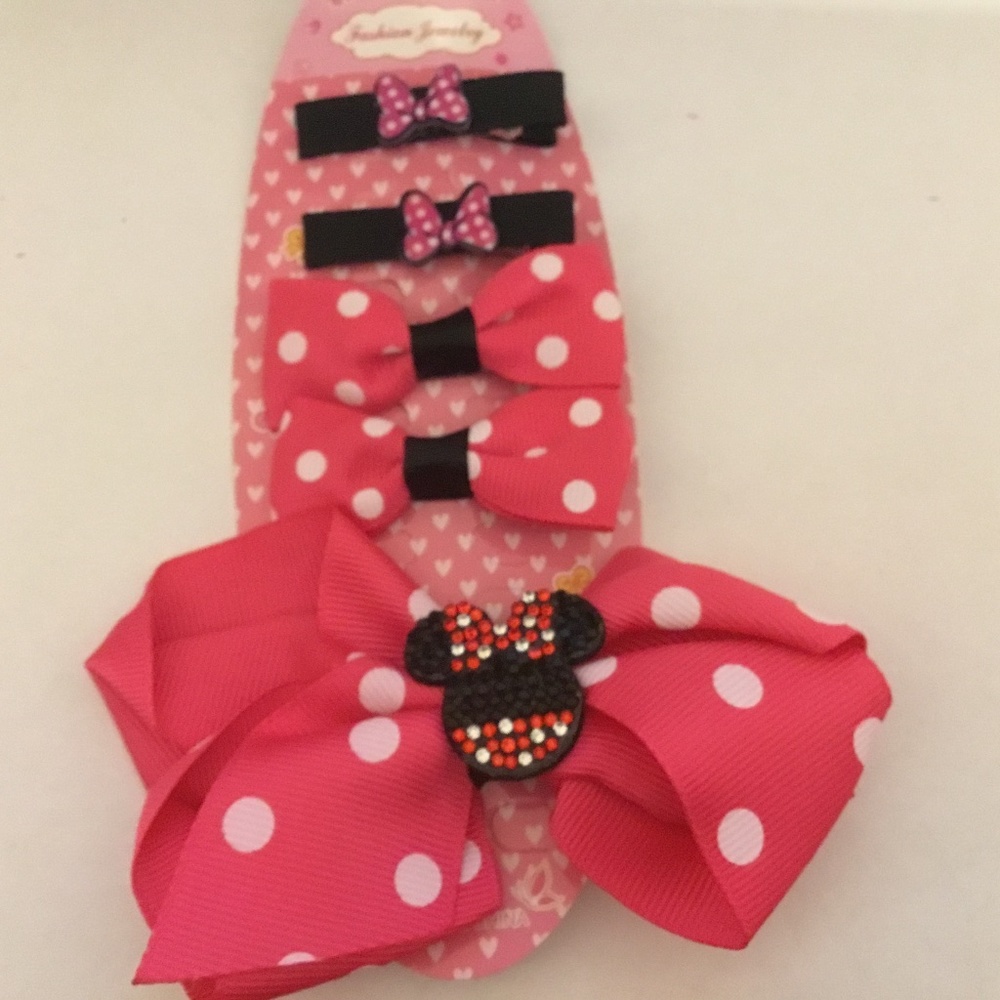 4 piece mini mouse inspired clip hair bows set
